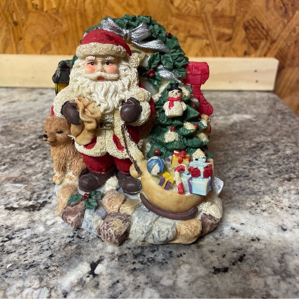 K's Collection Santa In Action Christmas Figurine Holiday Decor